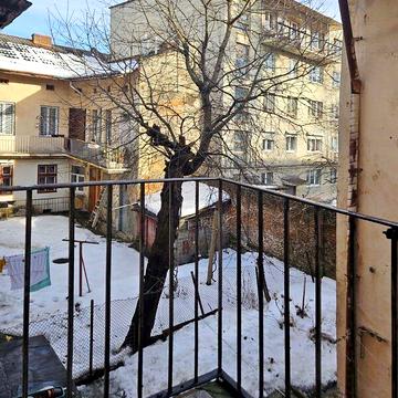 Продаж 2к Квартира Князя Святослава площа