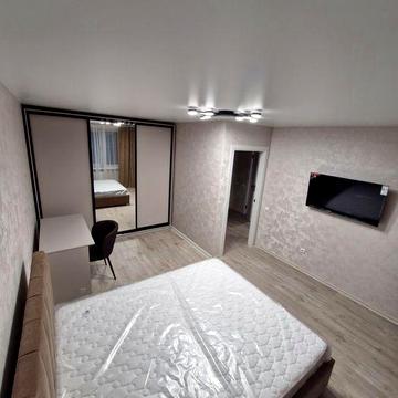 Здається 1кв в новобудові на Замості 16000+