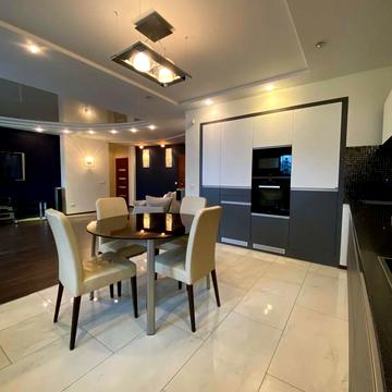 Раїси Окіпної вул., 10-Б