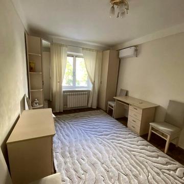 Оріхуватська вул., 5