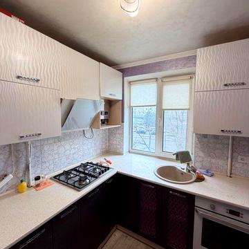 Продам 2 к квартиру на Намиві -вул Озерна