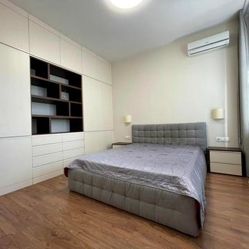 Лесі Українки бульв., 7-А