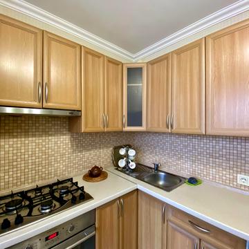 Амвросія Бучми бульв., 8