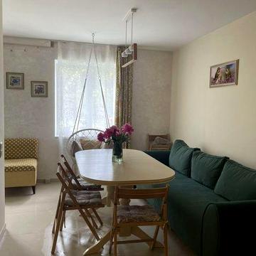 Продаж 2 кімнатна кв. 62 м2