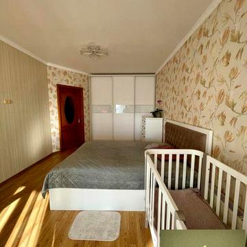 Продаж / Квартира / Богоявленська, Чайка, Рівне