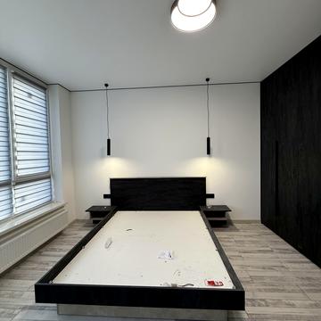 Василя Сухомлинського вул., 36