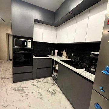 Продам 1+1 кв (новострой Борткевича 7)