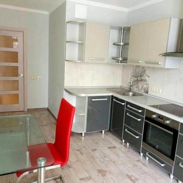 ЖК " Відпочинок ", Петрицького  15, 4/17 , 42/17/12, метро Святошин