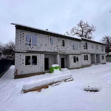 Таунхаус поруч з ЖК Континент - всі центральні комунікації!!!