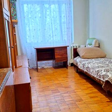 Сдам квартиру рядом с метро!