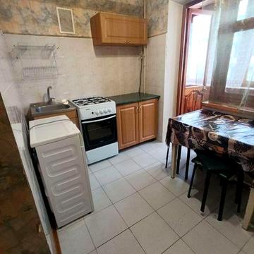 Продаж 1-кімнатної квартири на Лісовому масиві, Курчатова