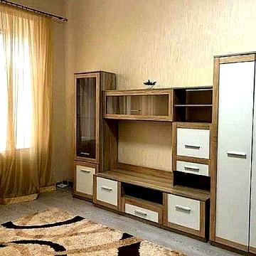 Продам гостинку. Харків (Харьков). Зручний район. Дешево.