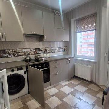 1 к. квартира Небесной сотни/"Радужный" массив