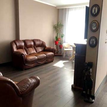 Валерія Самофалова вул. (Каманіна), 16/2а