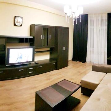 Довгостроково здам 1-кімнатну. Власник