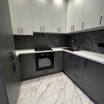 Продаж євродвокімнатної квартири з новим ремонтом !