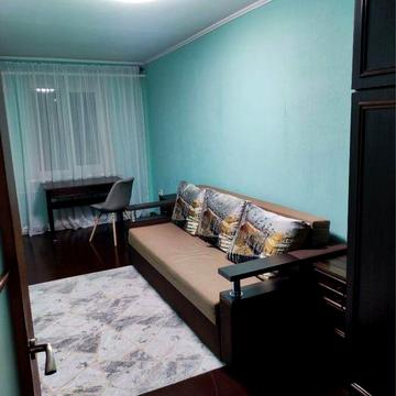 Поділ поруч зупинка світло не вимикають