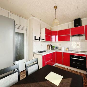 Продажа 3 комн. кв. ул. Клочковская, Научная