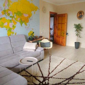 3 км. квартира з АО,  гаражем та автономним живленням від власника