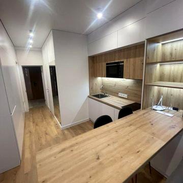 Оренда смарт квартира метро Деміївська новий будинок