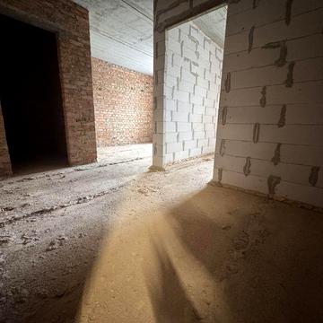 1-0 кімнатна квартира в новобудові