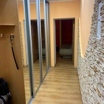 Оренда трикімнатної квартири в центрі (3к)