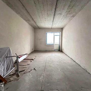 Простора 3-кімнатна квартира