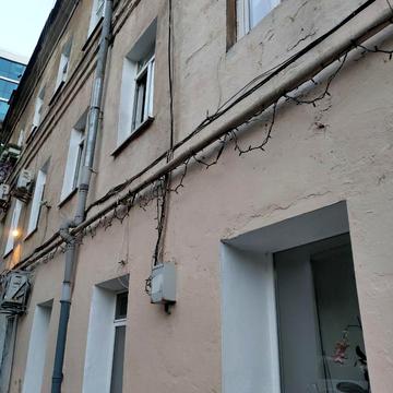 Польський узвіз, 9