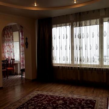 Продаж 3к Квартира Літературна вулиця