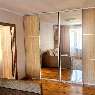 Здам 2-х кімнатну квартиру,  Центр міста!