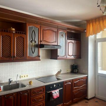 4х кімнатна квартира (м.осокорки)