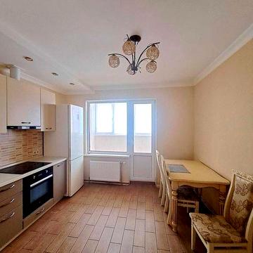 Григоренка 12а, 1к квартира, Позняки, Ліфт працює у відключення!