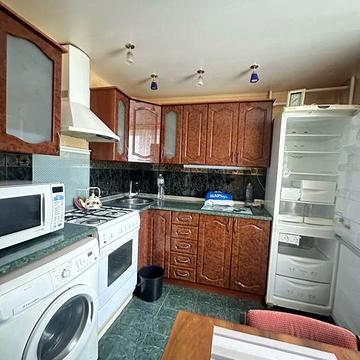 13 школа на Браїлках вільна тепла квартира