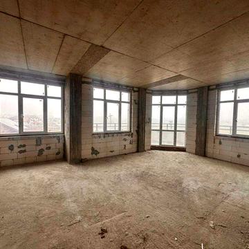 Продам 1 кімнатну квартиру в клубному будинку. Власне опалення АОГВ