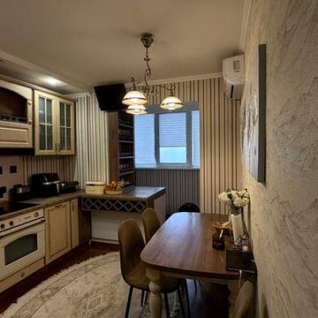 Продам 3к квартиру Юрія Коваленка