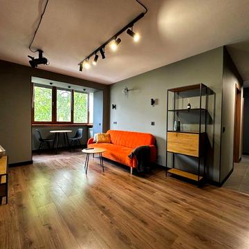 Продаж 3 кімнатної квартири з автономним опаленням