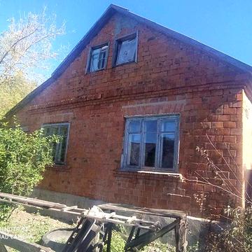 Будинок в селі Берездів