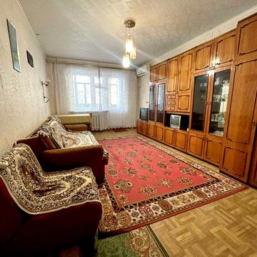 Сдам 1 комнатную большую квартиру на  левом берегу