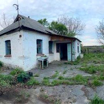 Продаж будинку у мальовничому місці