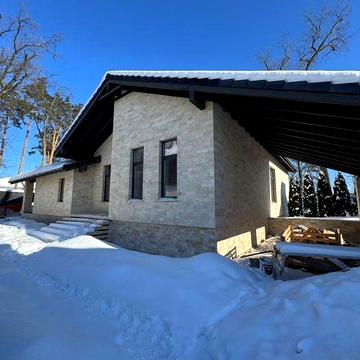 Елітний будинок, 200м2, 14 соток землі, закрите містечко.