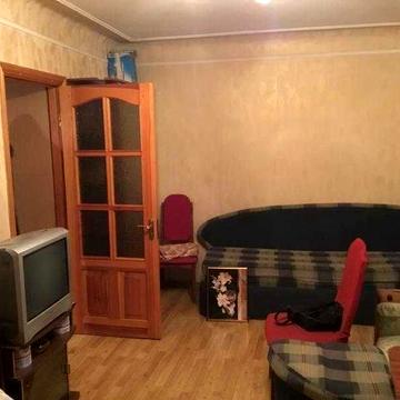 Продам 1 к. кв метро Центральний ринок