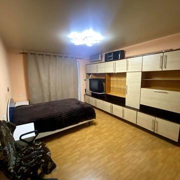 Сдам 1-к. Пр. Науки ( гагарина ) Свет не выключают