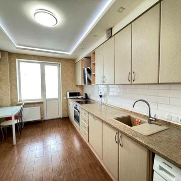 Миколи Голего 7-В, оренда 1к квартири, м Шулявська. Генератор!