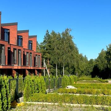 Таунхаус 130 м.кв., чудова локація! Акційна ціна!