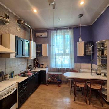 Сдам  3 к Сталинка, с А.О р-н Центра.