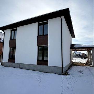 Продаж  будинку