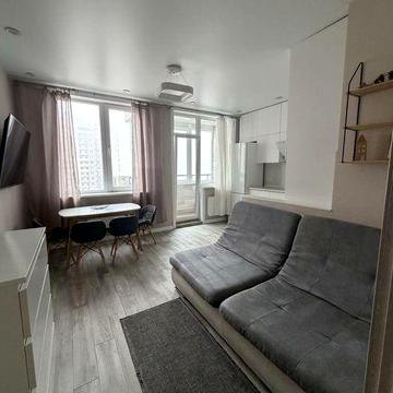 Сдам квартиру Альтаир 2 есть балкон 50 метров