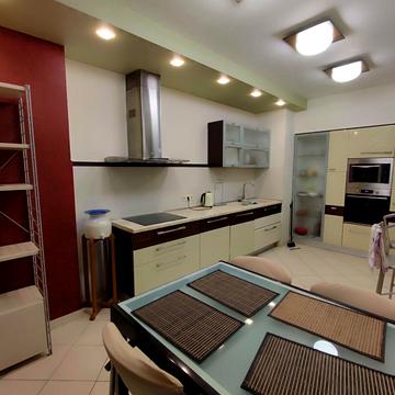 Микільсько-Слобідська вул., 2