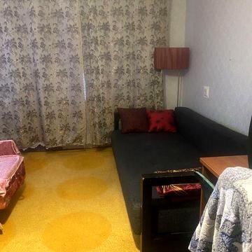 Продам однакомнатную квартиру на Высоцкого