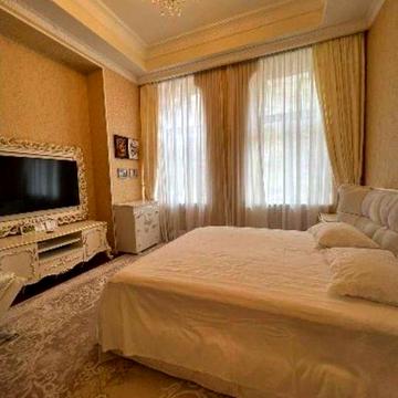 Оренда шикарної квартири в центрі, Заньковецької 6, Хрещатик